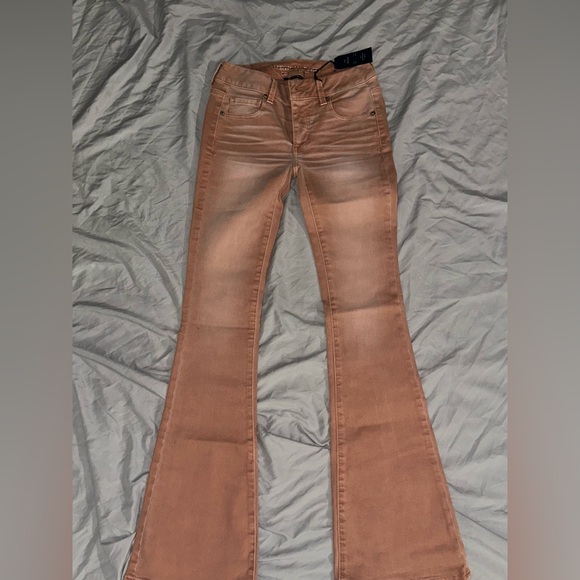 Flare leg high-rise - Picture 1 of 3